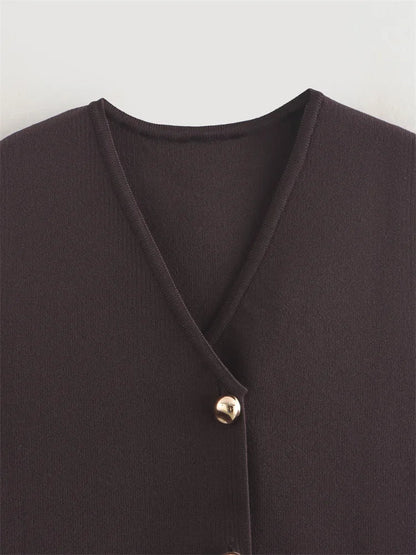 Zevity New Women Fashion V Neck Sleeveless Golden Buttons Knitted Vest Sweater Female Chic Solid Color Slim Cardigan Tops LS6273
