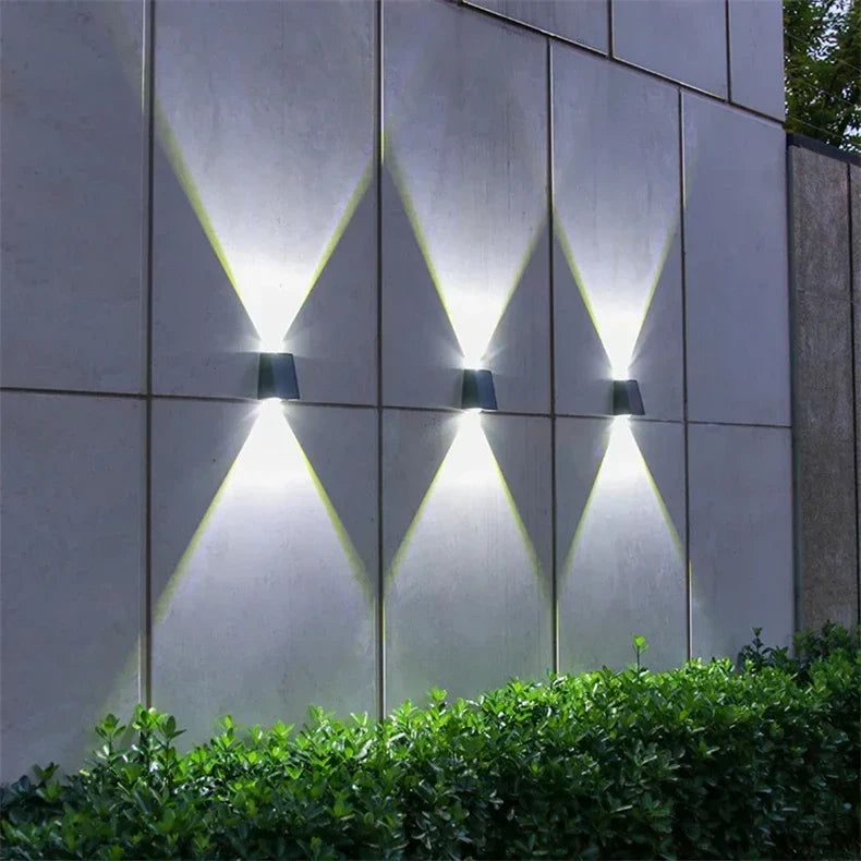 LED lumières solaires extérieur lampe murale à énergie solaire étanche décorations de jardin extérieur lumière du soleil pour rue balcon Villa lampe