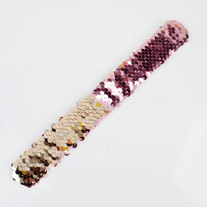 Bracelets à claquer en plastique léger, 10 pièces, choix éblouissant pour les vacances, bracelets à claquer pour la Saint-Valentin