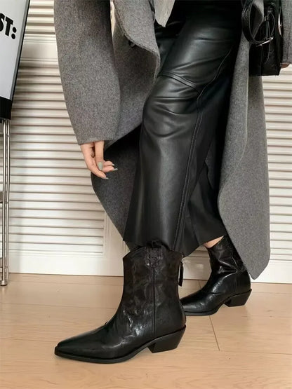 Designer Brand Cowhide Fashion Pointy V-cut Retro Cowboy Boots with Thick Western Ankle Boots for Women Hot Selling