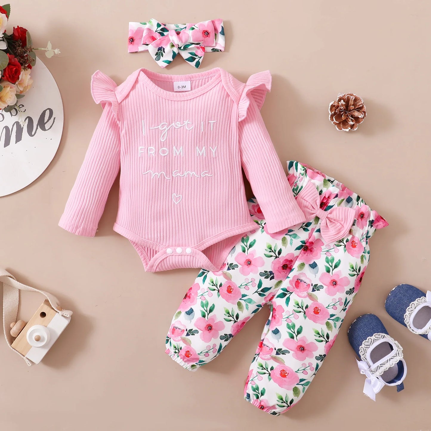 Ensemble de vêtements rose pour bébé fille 0-18 mois, tenue printemps et automne, body manches longues + pantalon floral + bandeau, 3 pièces, tenues de mode pour tout-petits