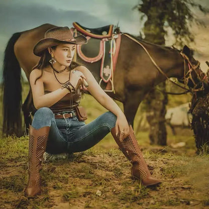 Chapeau de Cowboy d'été à large bord pour femmes et hommes, chapeaux de paille de Cowgirl occidentale, robe de mode, couvre-chef de fête, casquette unisexe