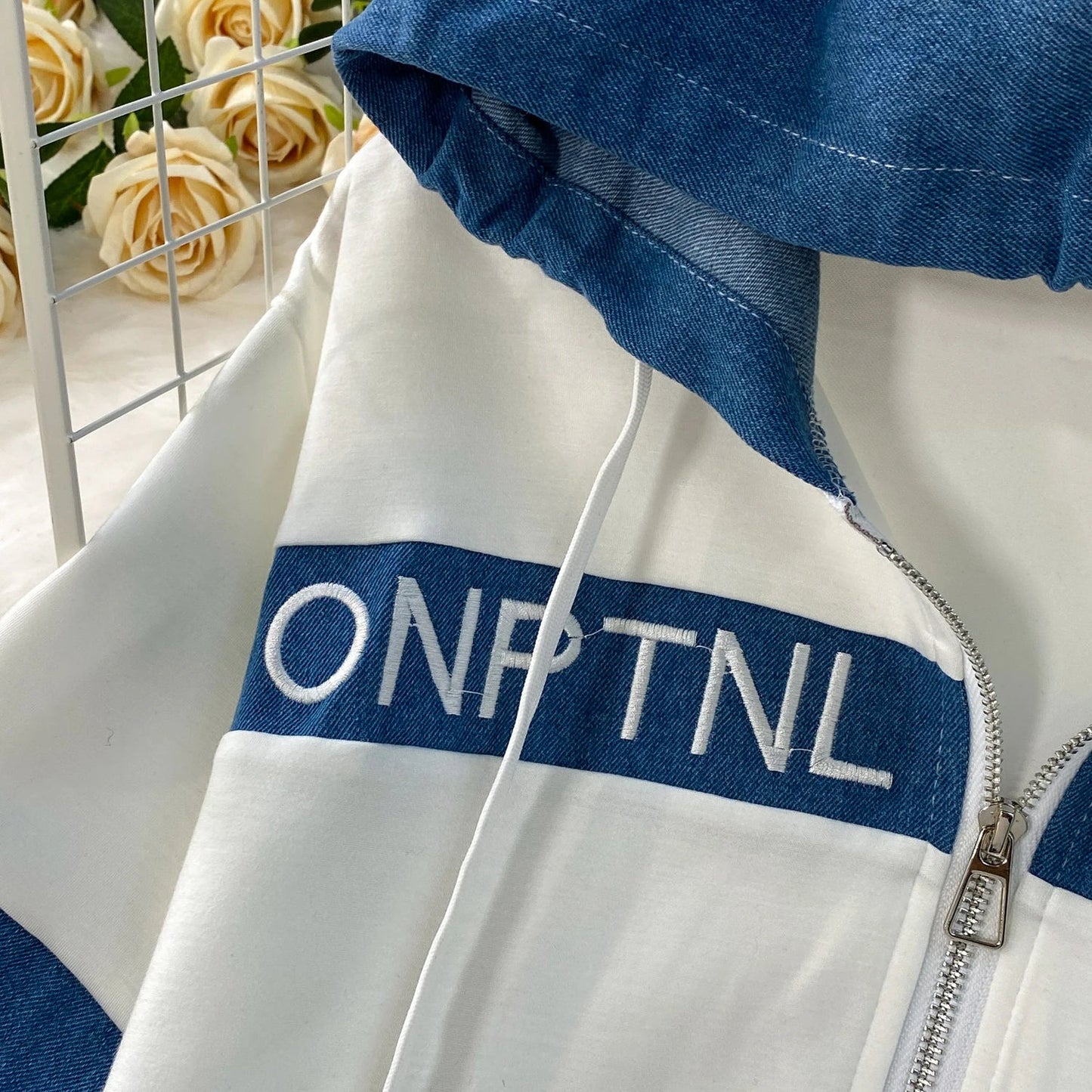 Cowboy patchwork hooded jacket fashionable sports suit women's summer 2025 new two-piece set popular age reducing pants