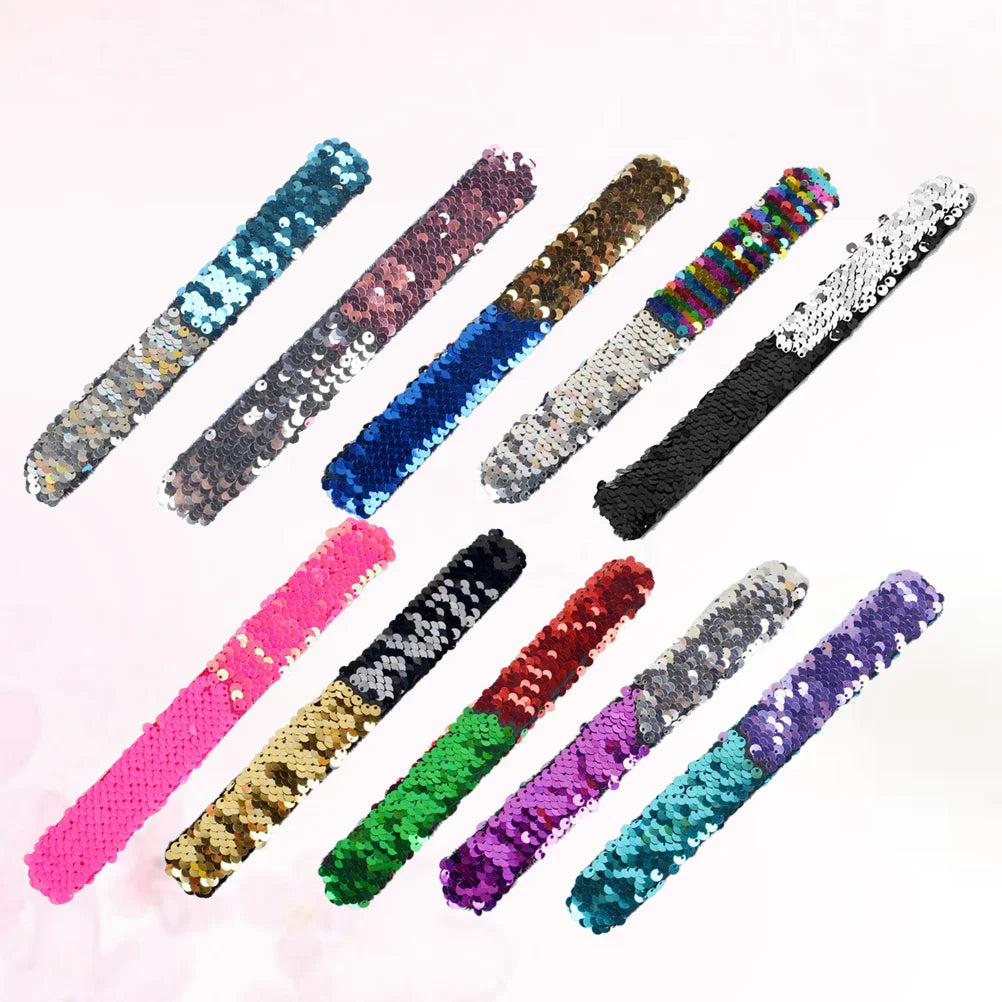Bracelets à claquer en plastique léger, 10 pièces, choix éblouissant pour les vacances, bracelets à claquer pour la Saint-Valentin