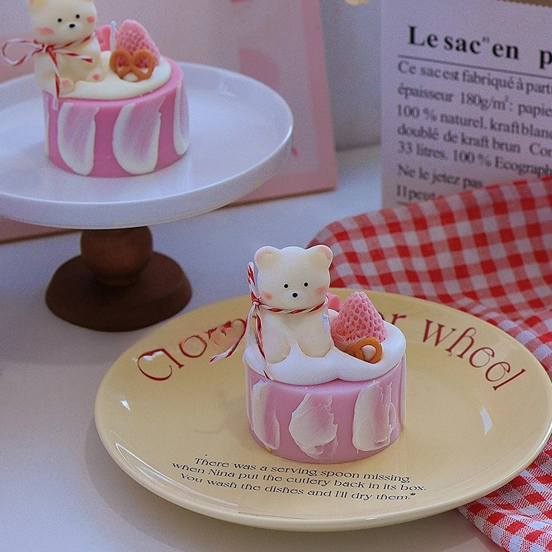 Aromatic Bear Dessert Candle Sweet Scented Candle with Cute Design for Soothing Aromatherapy Perfect for Birthday Holiday Gift