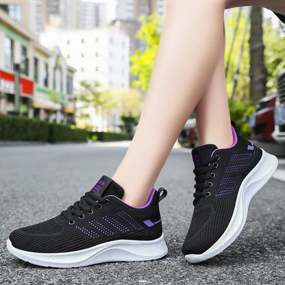 Chaussures de sport pour femmes Chaussures individuelles décontractées respirantes à semelle souple chaussures de course en maille volante d'automne