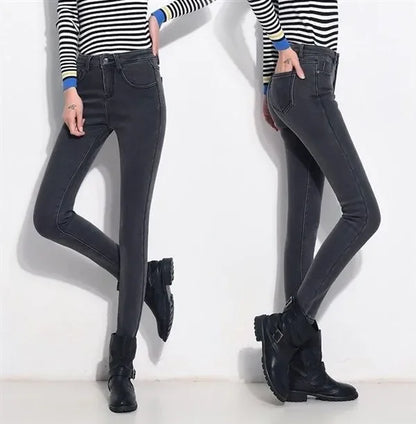 WinterFleece-Lined Thickened High-Waisted Jeans Women's Korean Style Black Slimming Trousers Student Elastic Long Pants