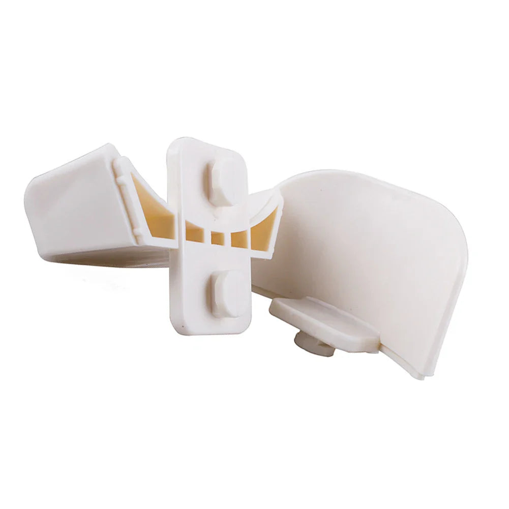 Training And Competition Equestrian Cup Holder Jumping Equipment 8.5*13cm ABS Plastic Material Equestrian Competition