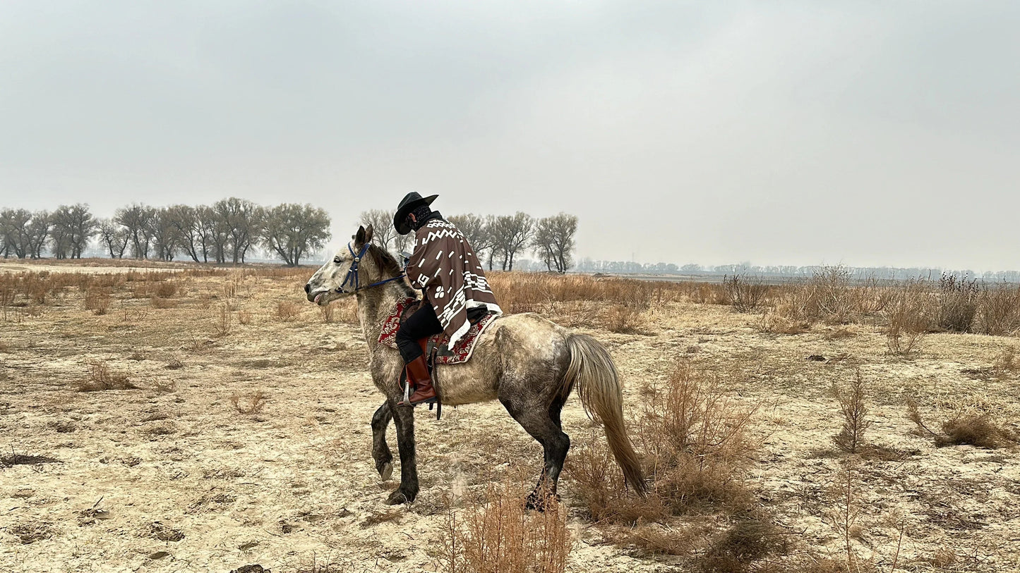 cowboy film Game RDR2 Western Style Denim Shawl Marksman Cosplay Costumes Halloween Carnival Party Outfit For Man
