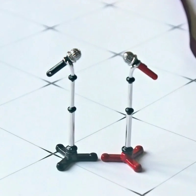 1 piece of creative simulation miniature short microphone, dollhouse accessory, miniature model toy