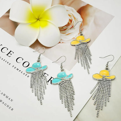 Boucles d'oreilles pendantes de cowgirl de l'Ouest, Chapeau en émail, Pendentif à pompon strass scintillant, Bijoux pour femmes pour bal, concerts country, rodéo, cow-boy