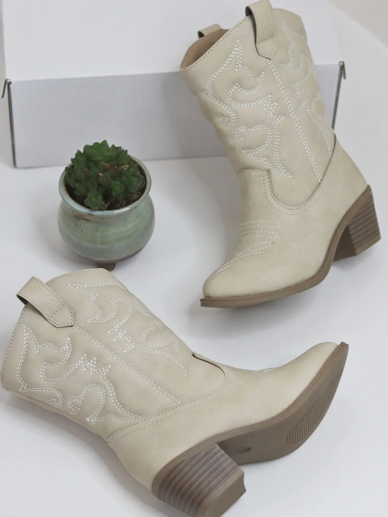 Classic Western Knee High Boots for Girls Premium Quality Slip-on Cowboy Long Booties Kids Autumn Heeled Point Botas Kids Shoes