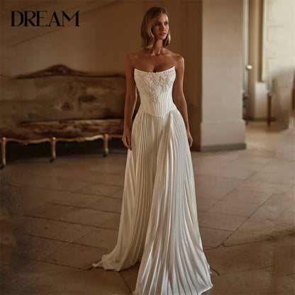 Modern A-Line Pleat Wedding Dress Women 2025 Boat-Neck Applique Open Back Sleeveless Bridal Gown Vestidos De Novia Customized