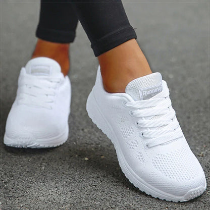 Chaussures de sport classiques pour femmes Baskets de sport pour femmes Chaussures blanches de gym Zapatillas Mujer Chaussures vulcanisées Baskets décontractées pour femmes