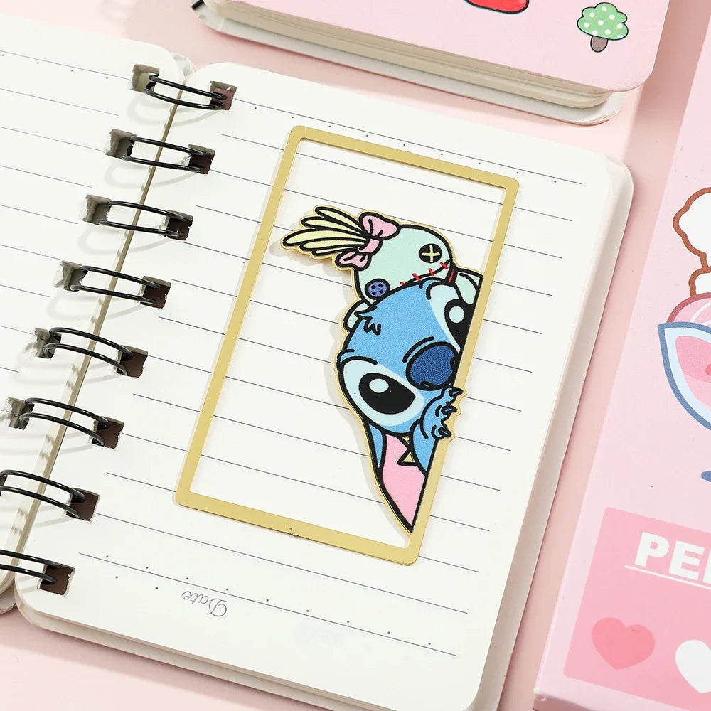 Stitch Love Artificial Leather Corner Bookmark for Friends, Family, Teachers, Teenagers, Kawaii Book Accessories, Creative Gifts