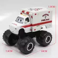 Pixar Cars 2 3 lutteur Mater et Lightning Mcqueen série de course véhicule en alliage métallique jouets pour enfants cadeau de collection à jambes hautes