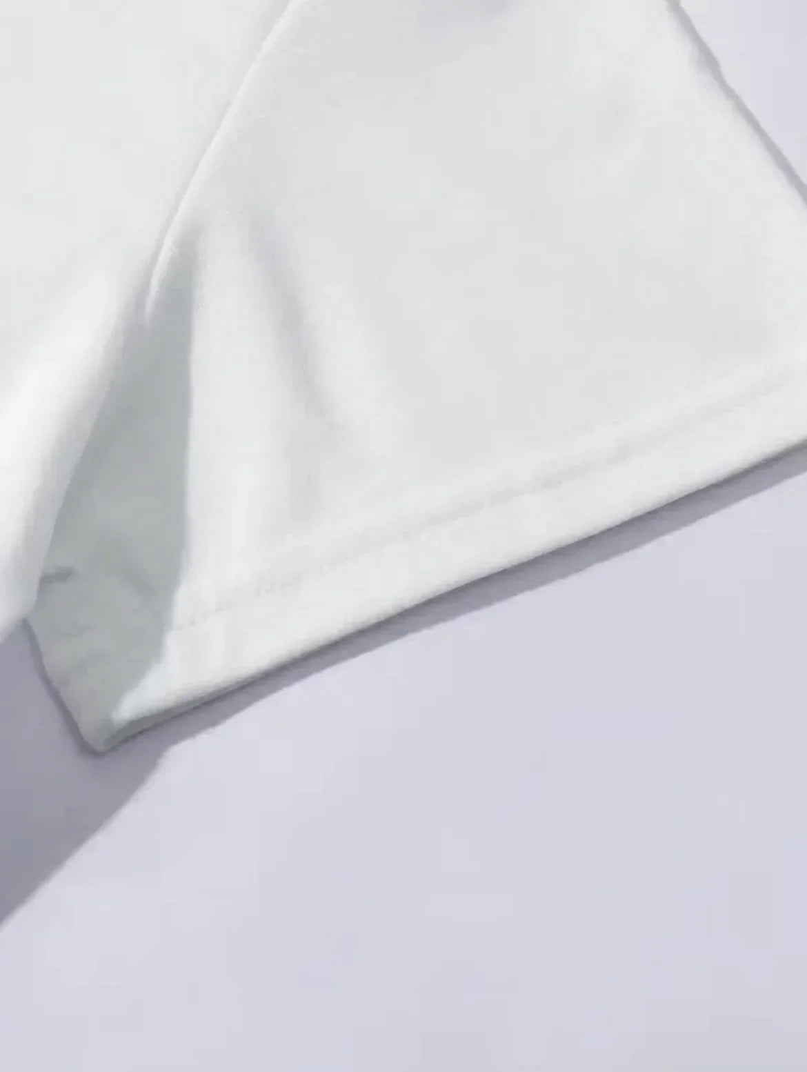 Chemise western en détresse, imprimé dessin animé tendance, nouveau style d'été, voyage et loisirs, col rond, haut basique et polyvalent pour femme, imprimé T-S