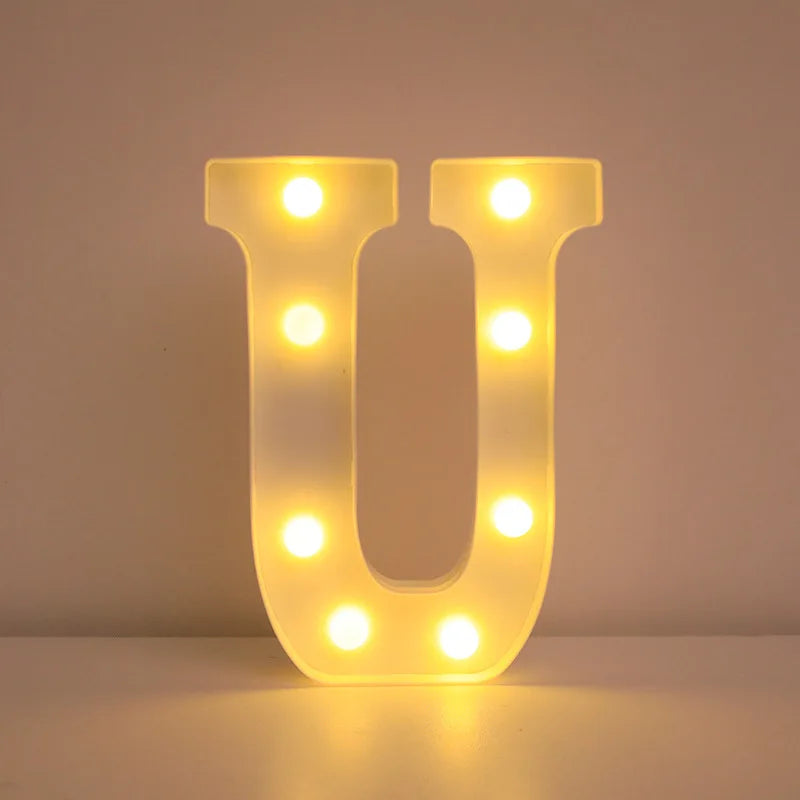 Lumière LED décorative avec lettre en forme de cœur pour la Saint-Valentin
