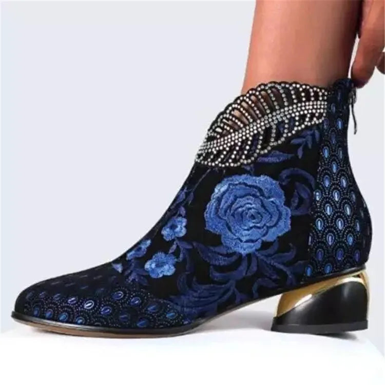 Chaussures brodées à la main pour femmes, bottes de rinçage à talons hauts, bottes de fête, luxe, élégant, nouveau, 2025