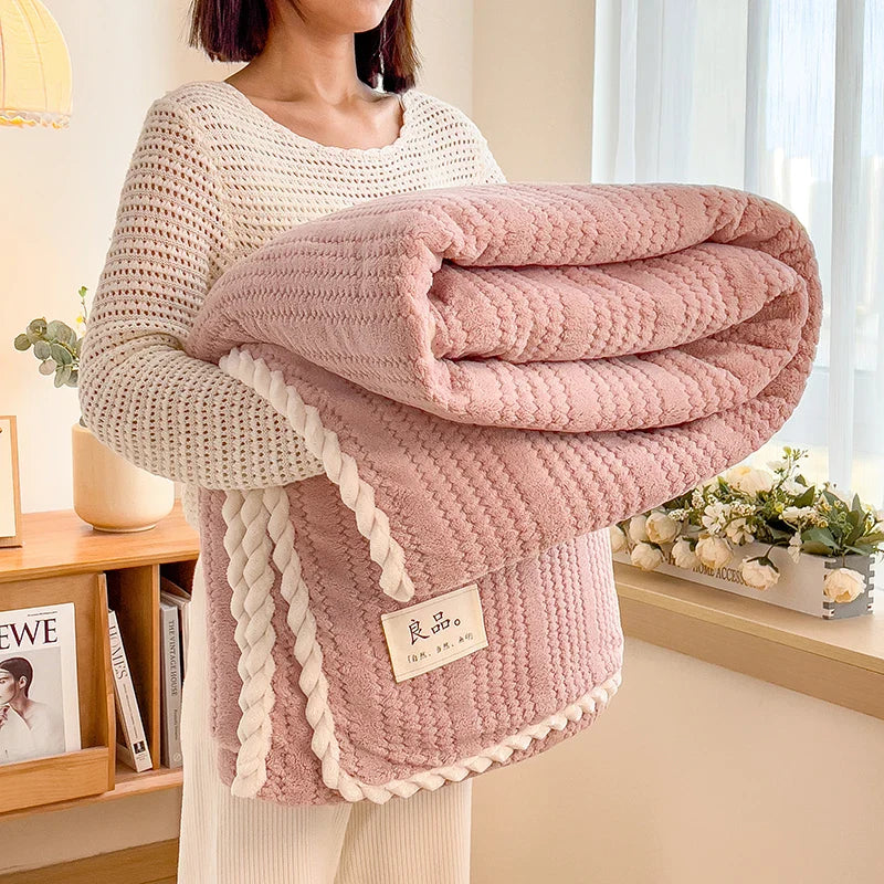 Category A Thickened Jacquard Velvet Autumn Warm Winter Blanket Soft Delicate Warmth Sofa Blankets for Thorw Comfortable Duvet