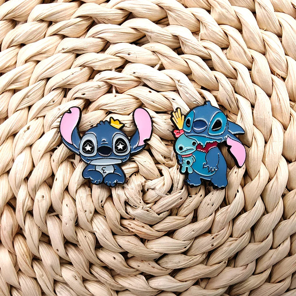 Broches Épingles en émail Dessin Animé Stitch à la Mode, Badges de Dessin Animé pour Sac à Dos, Accessoires de Bijoux Décoratifs, Cadeaux