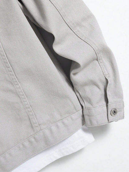 Men's denim jacket for spring and autumn. Gray denim coat. Versatile for daily casual wear. Fashionable and trendy.