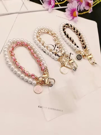26cm Leather Pearl Camellia Mobile Phone Charm Bracelet Chain Anti-lost Universal Cell Phone Strap Rope Pendant Metal Key Chain