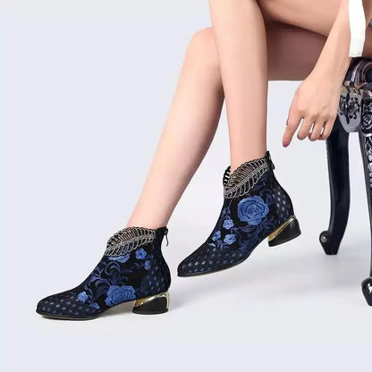 Chaussures brodées à la main pour femmes, bottes de rinçage à talons hauts, bottes de fête, luxe, élégant, nouveau, 2025