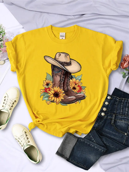 T-shirt femme motif cow-boy et bottes de l'Ouest, manches courtes décontracté et à la mode, col rond, coupe ample, vêtement de ville quotidien