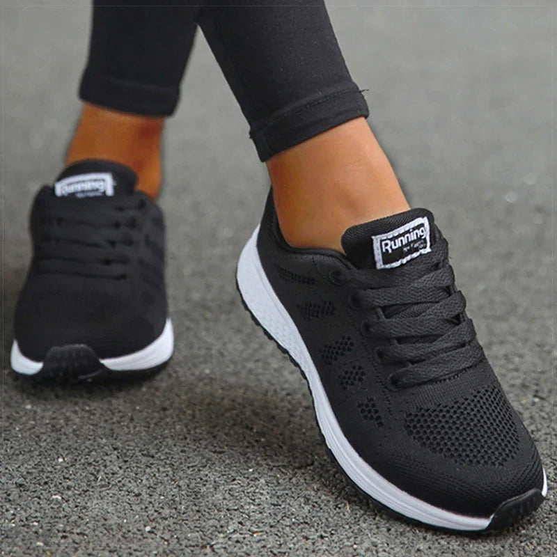 Chaussures de sport classiques pour femmes Baskets de sport pour femmes Chaussures blanches de gym Zapatillas Mujer Chaussures vulcanisées Baskets décontractées pour femmes