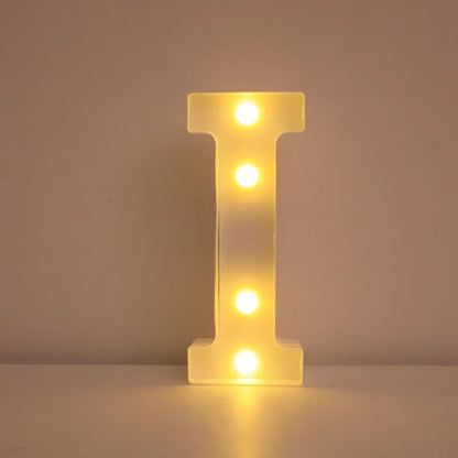 Lumière LED décorative avec lettre en forme de cœur pour la Saint-Valentin