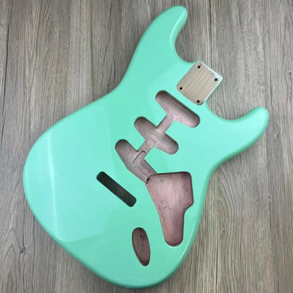 Corps de guitare électrique Alder ST - Finition polyester brillant vert métallisé |   Pièce de rechange pour Stratocaster |   Buildi de guitare bricolage
