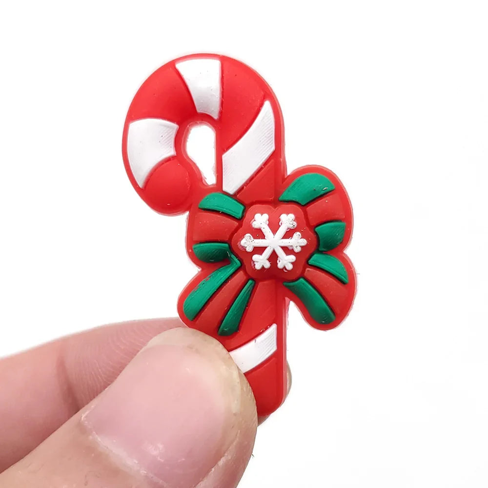 Breloques de Noël Sapin de Neige pour Sabots Sandales Décoration Accessoires de Chaussures Breloques pour Cadeaux Amis