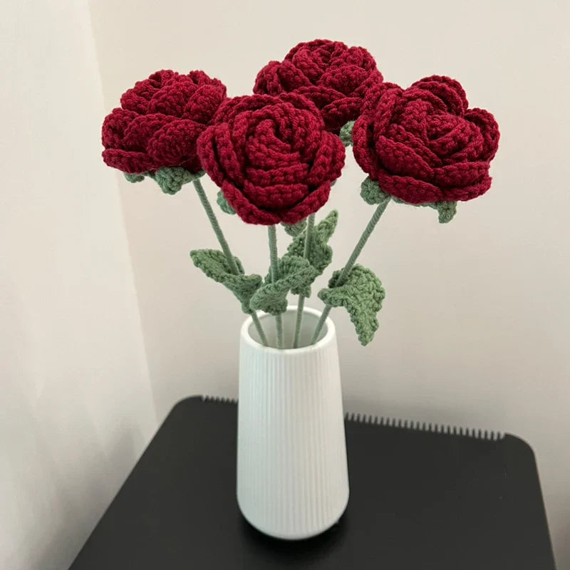 New Crochet Flowers Bouquet Handmade Knitted Red Rose Flower Artificial Fake Flower Christmas Wedding Party Home Decoration