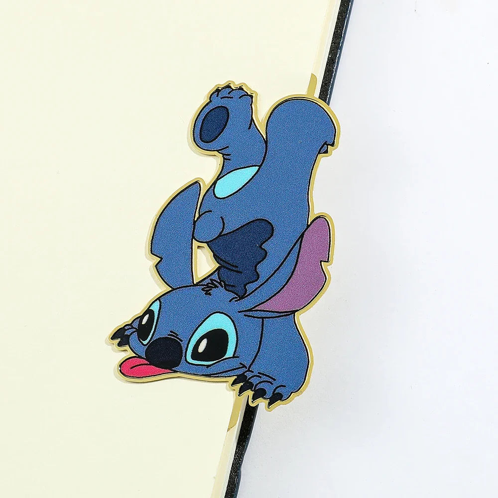 Stitch Love Artificial Leather Corner Bookmark for Friends, Family, Teachers, Teenagers, Kawaii Book Accessories, Creative Gifts