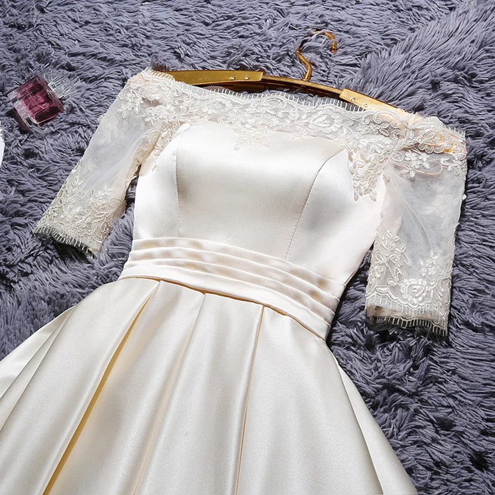 Élégantes robes de soirée épaules dénudées courtes en satin ligne A robe de cocktail avec demi-manches robe de soirée robes de bal