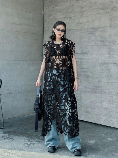 [EWQ] Chic belle Robe européenne à la mode femmes vêtements crochet à motifs découpe Robe sans manches Robe noire 2025 été nouveau