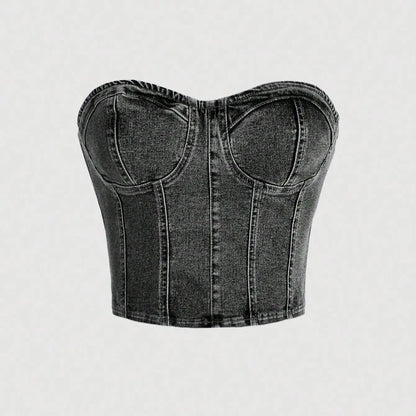 Sexy cowgirl crop top with retro cinched waist design, featuring a short length and a backless style, suitable for wearing as an