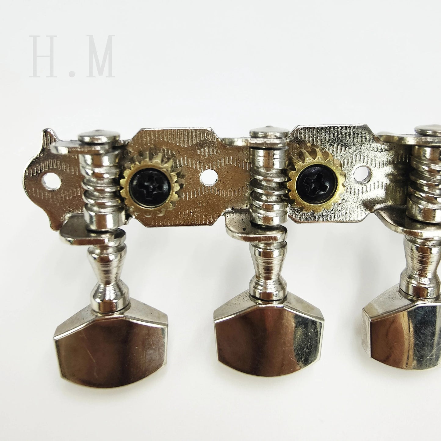 Chevilles de réglage de guitare, vente directe d'usine, bouton de corde de guitare 4 Mandola trou Central, accessoires de guitare à tête classique