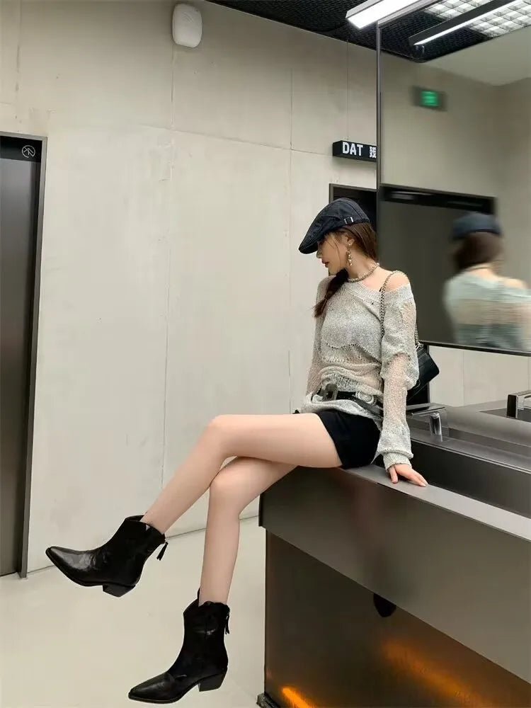 Designer Brand Cowhide Fashion Pointy V-cut Retro Cowboy Boots with Thick Western Ankle Boots for Women Hot Selling