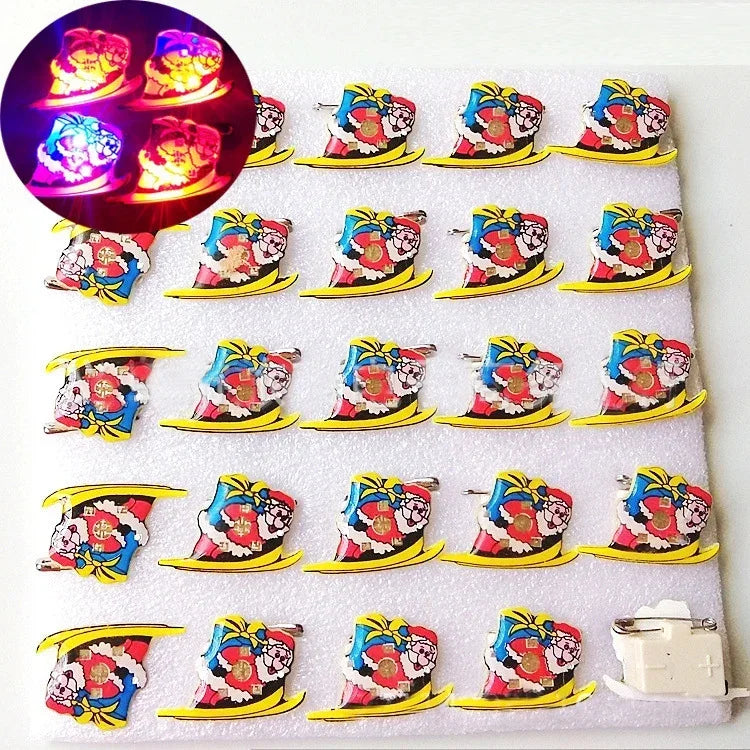 25pcs Broche Lumineux LED Clignotant Amour Fête Dessin Animé Badge Lumineux Cadeau Cosplay Noël Mariage Festival Halloween