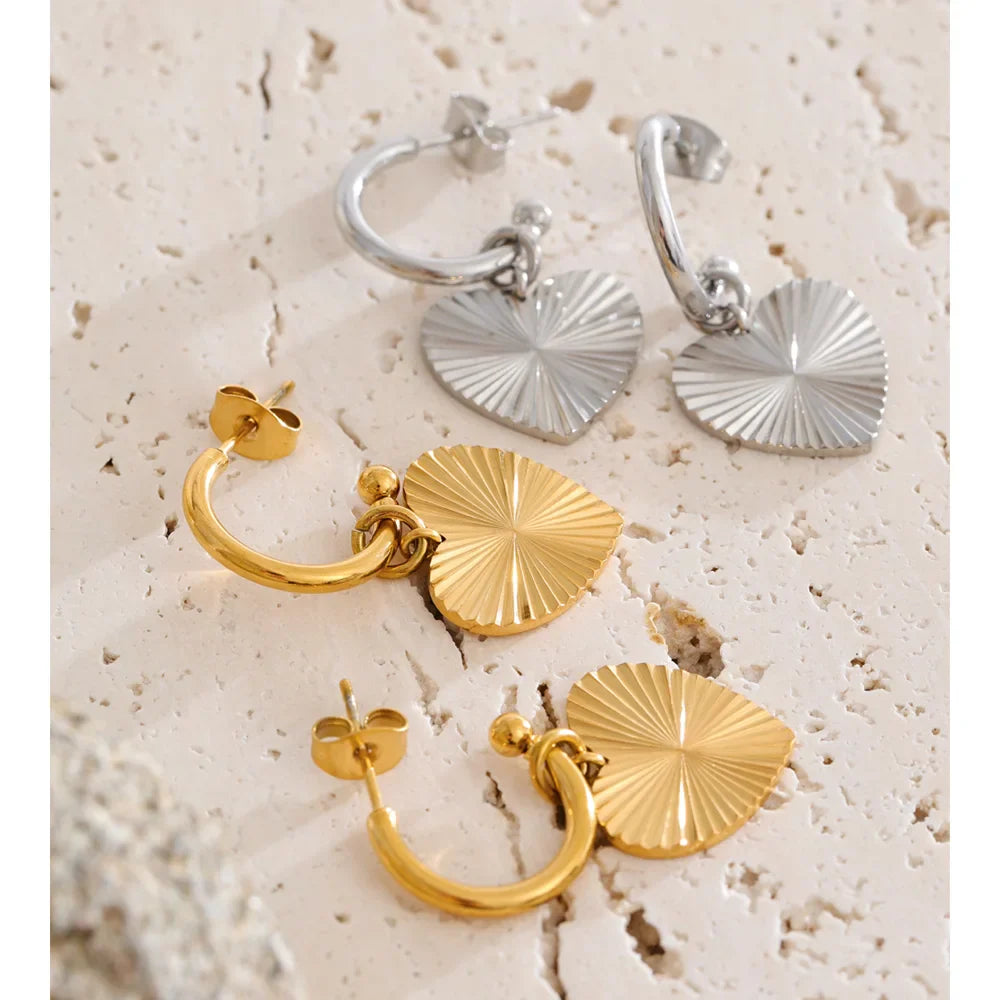 Yhpup – boucles d'oreilles pendantes en forme de cœur en acier inoxydable, pour toutes les Occasions, cadeau de saint-valentin, bijoux classiques antirouille