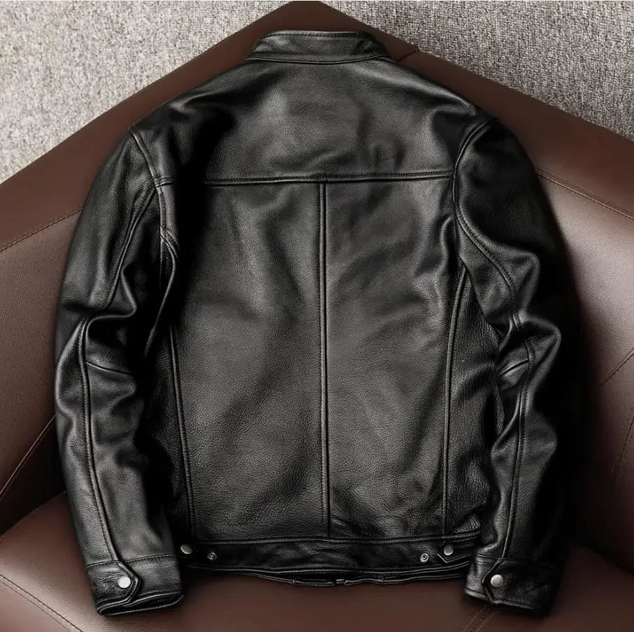 Vente en gros. Vêtements 100 % cuir de vachette véritable. Brésilien. Mode. Coupe ajustée, veste en cuir naturel. Motard homme. Clientes brasileiros