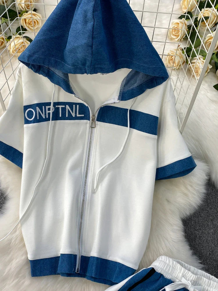 Cowboy patchwork hooded jacket fashionable sports suit women's summer 2025 new two-piece set popular age reducing pants