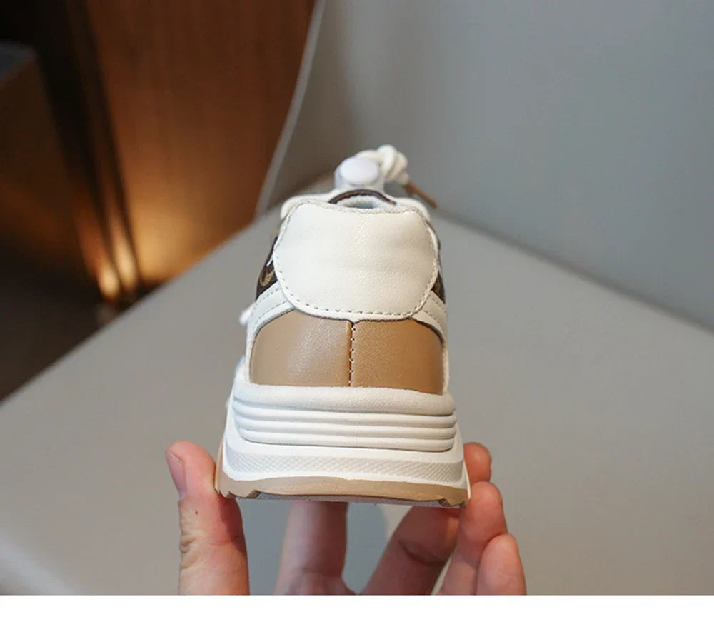 Chaussures de sport pour enfants garçons et filles automne nouvelles chaussures de tennis rétro moyennes et grandes, chaussures décontractées à carreaux pour étudiants