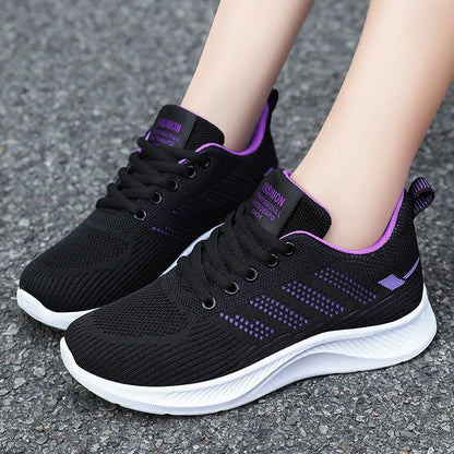 Chaussures de sport pour femmes Chaussures individuelles décontractées respirantes à semelle souple chaussures de course en maille volante d'automne