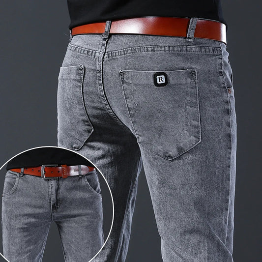 Nouveau style de jeans, coupe slim pour homme, pantalon gris coréen confortable à taille mi-haute, jambe droite et élastique, pantalon en denim décontracté pour homme