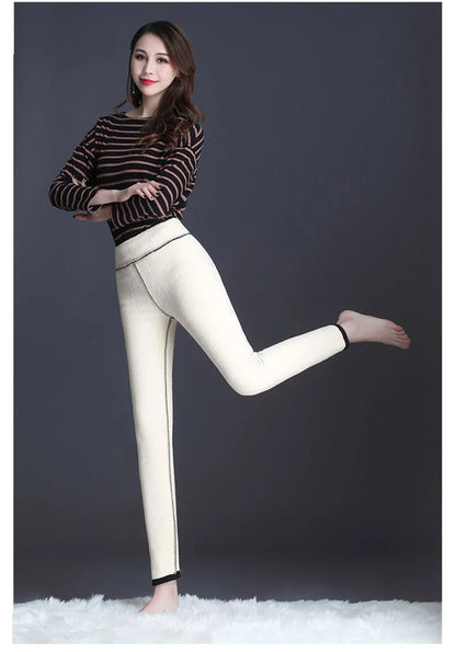 Legging taille haute sans couture pour femme avec intérieur en polaire doux, thermique, chaud, isolé, pour l'hiver. Collant polaire chaud pour femme. Vêtements d'hiver pour femme.