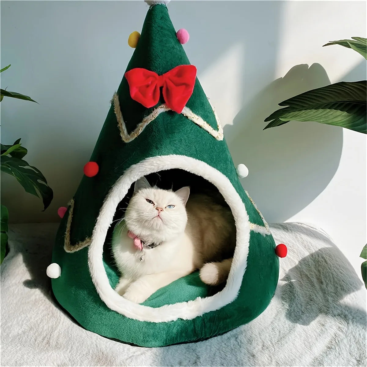 Maisons pour chats, lits de Noël, accessoires d'hiver pour animaux de compagnie, lits chauds, accessoires pour chiots, coussins, maisons, habitats pour chiens.