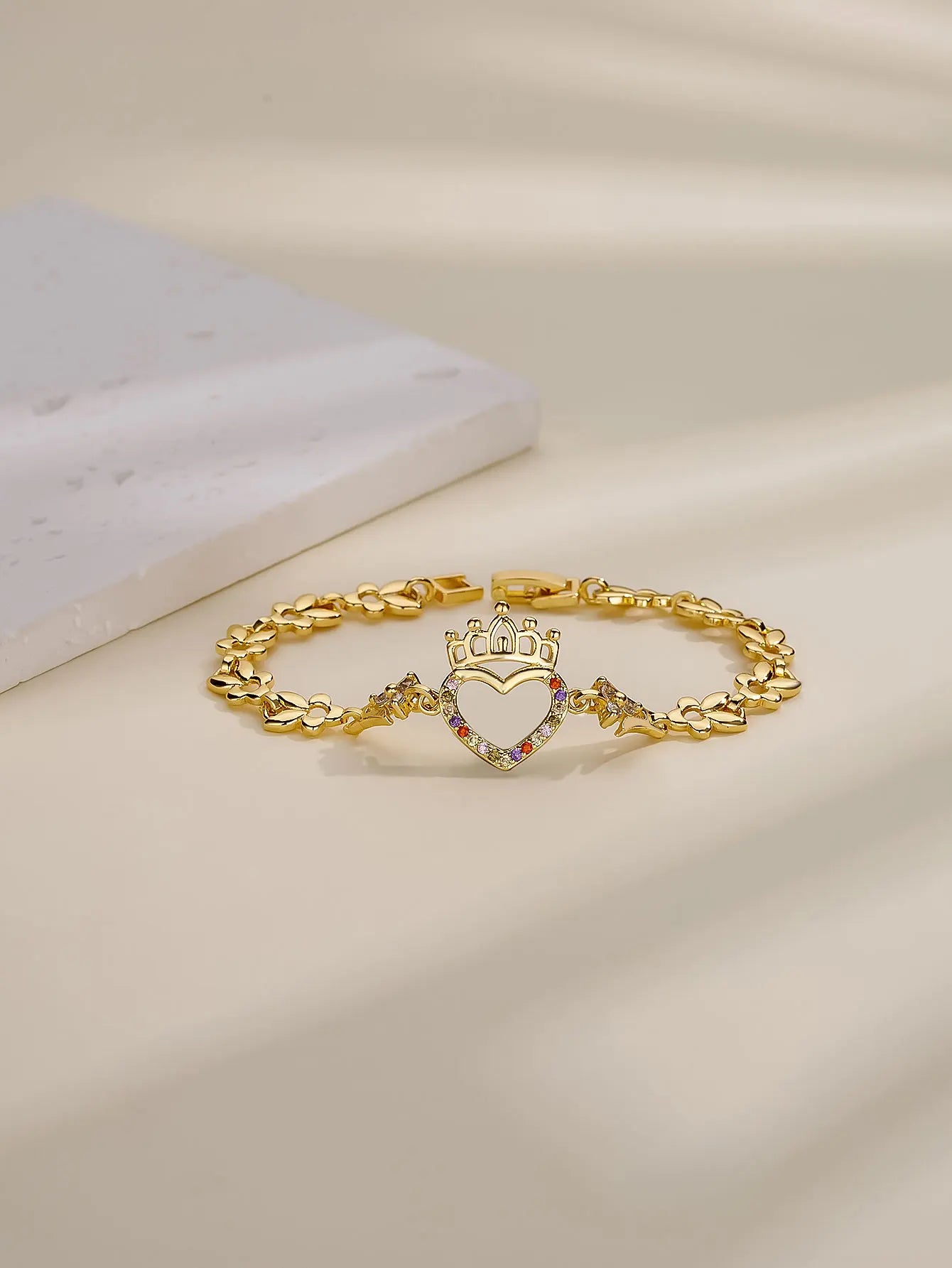 Fan Sibao-Bracelet creux en or incrusté pour femme, couronne de cœur, cadeau de la fête des Léons, contre-indiqué